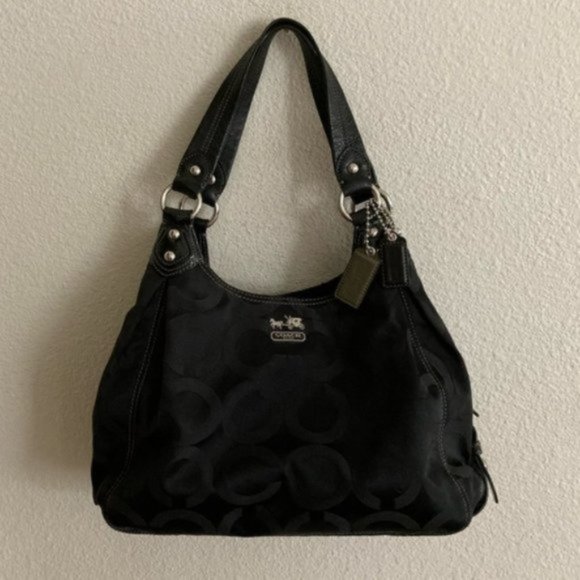 Coach Handbags - FINAL$ WAS $125 Coach bag